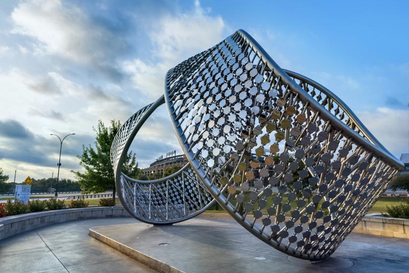 Dialogue — stone sculpture by Damian Arkeveld